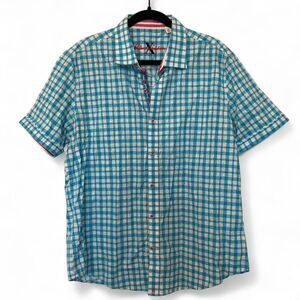 Robert Graham Blue and white plaid short sleeve button up shirt